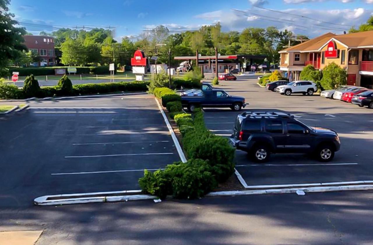 Oyo Hotel Edison Nj Route 1 Bagian luar foto