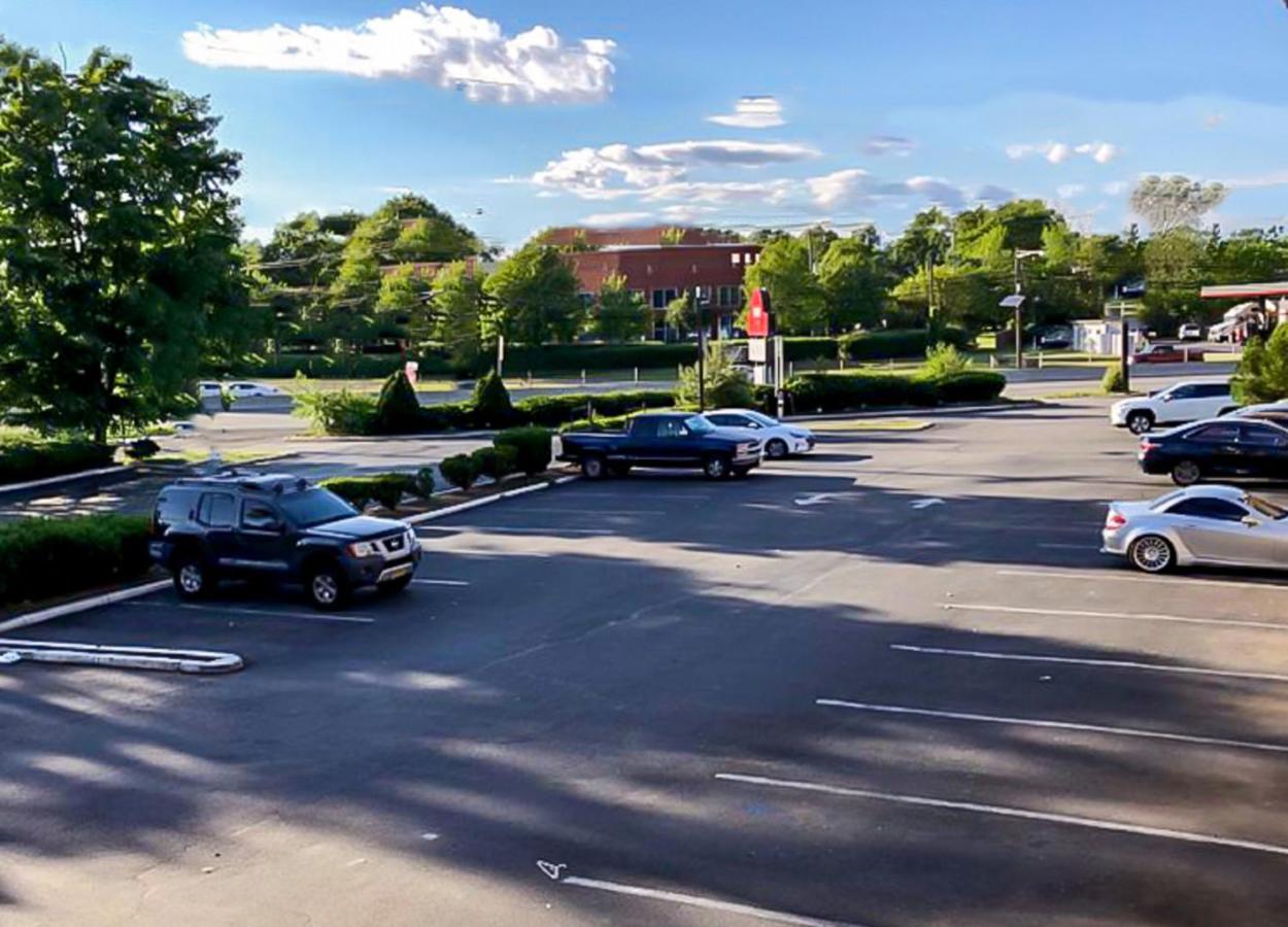 Oyo Hotel Edison Nj Route 1 Bagian luar foto
