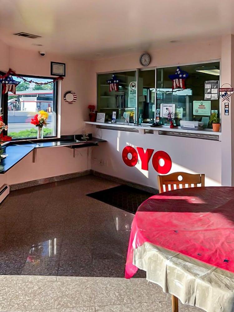 Oyo Hotel Edison Nj Route 1 Bagian luar foto